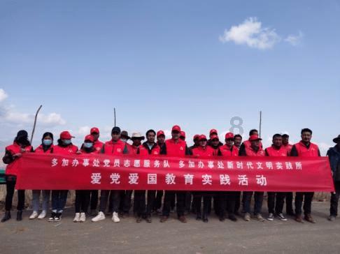 哈尔滨芭蕾舞团在哈药六厂跳舞 绝了!
