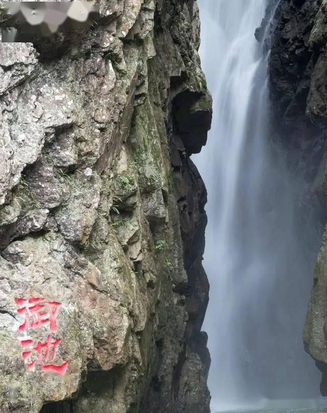 粉色凯蒂屋逃脱